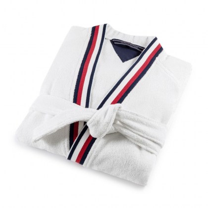 tommy-hilfiger-mpournouzi-choris-giaka-teddy-lefko-100-vamvaki (1)